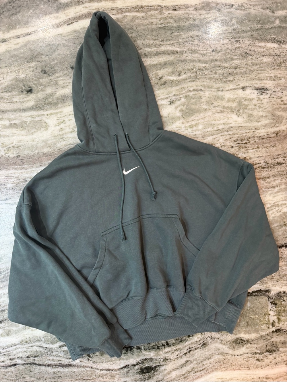 Nike Dark Green Pullover Hoodie with White Center Swoosh
Women’s Small-Oversized